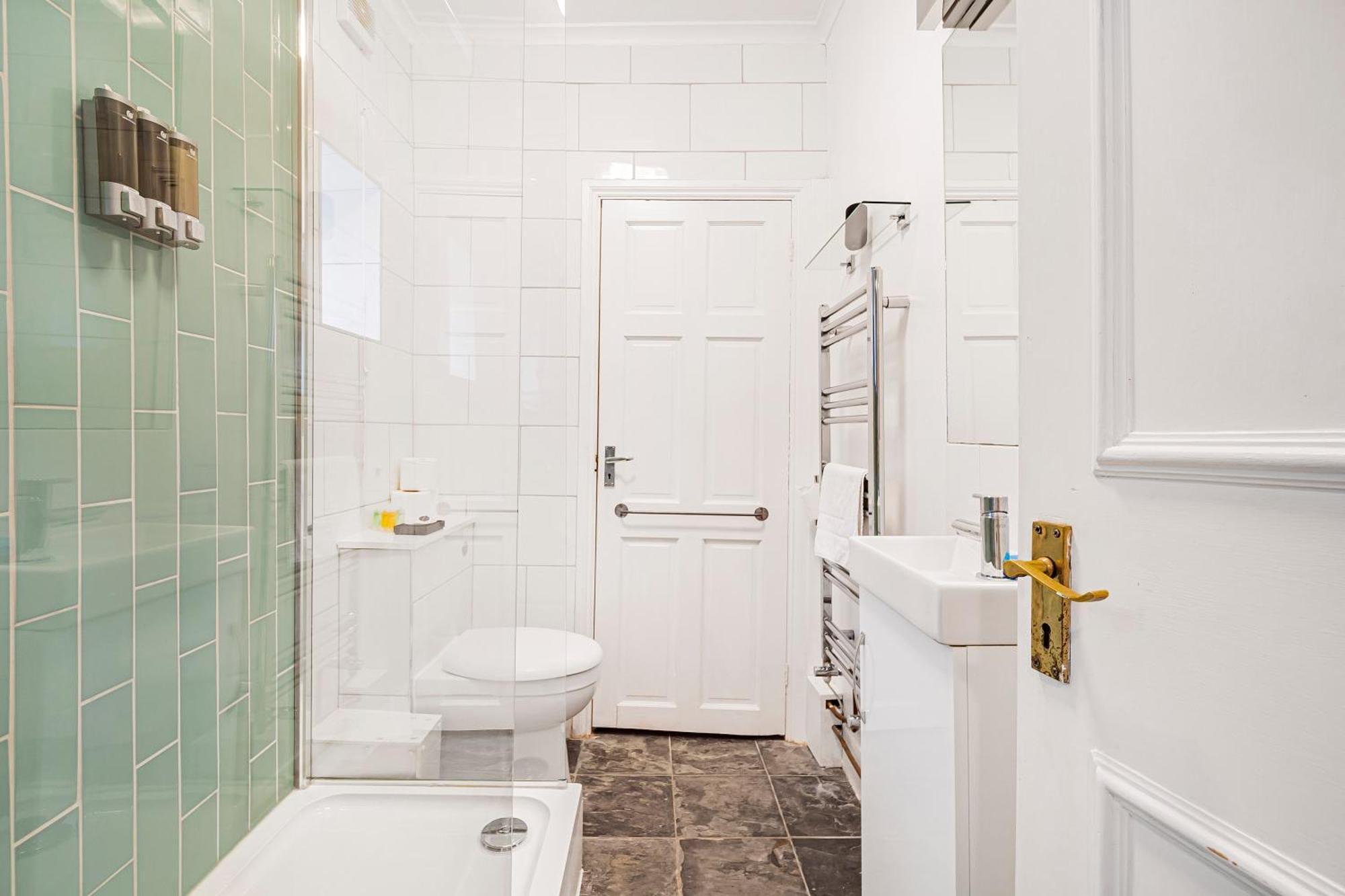 Pass The Keys Private Garden Apartment By Tulse Hill Station Londra Dış mekan fotoğraf