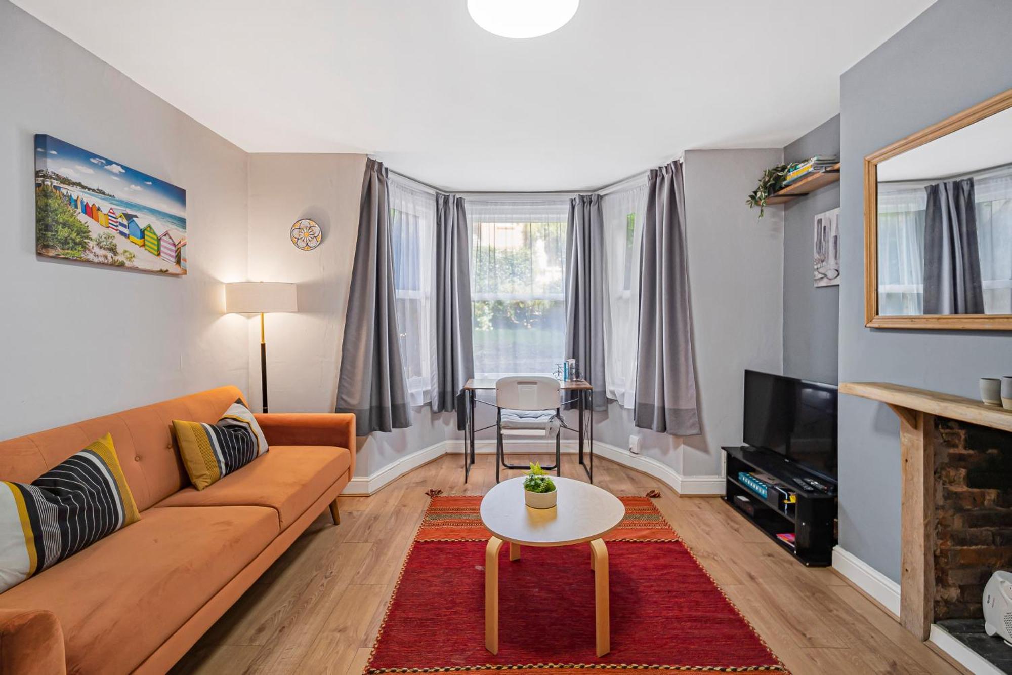 Pass The Keys Private Garden Apartment By Tulse Hill Station Londra Dış mekan fotoğraf